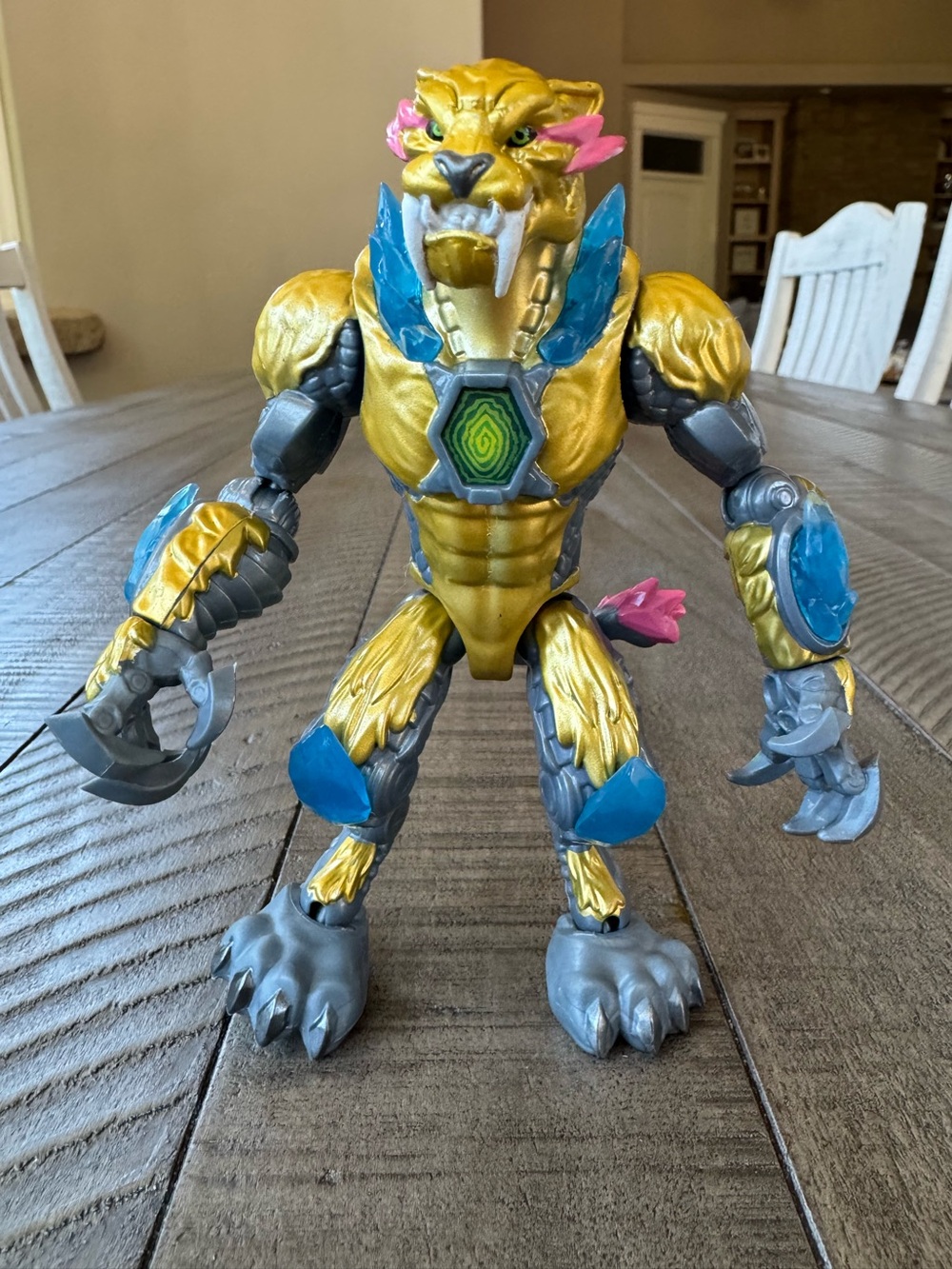 MrBeast-Exclusive Golden Panther Action Figure